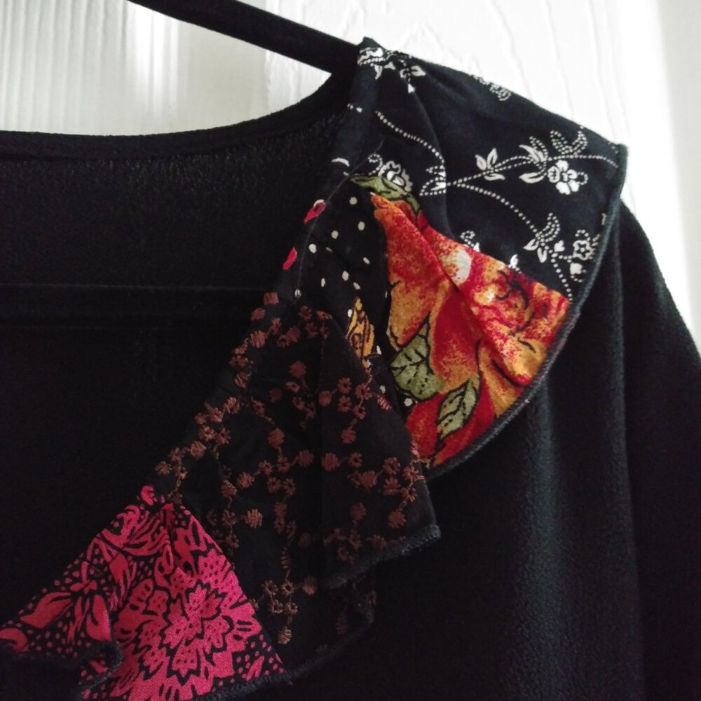 Self & Contrast Button Flouncy Rayon Blouse - Picture 4 of 11